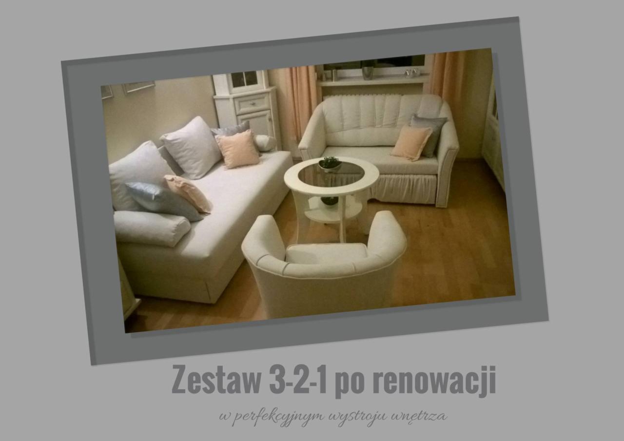 Odnowiony zestaw wypoczynkowy 3-2-1 w kremowej tapicerce, obejmujący sofę, kanapę i fotel, ustawiony w jasnym salonie z drewnianą podłogą i małym stolikiem kawowym.