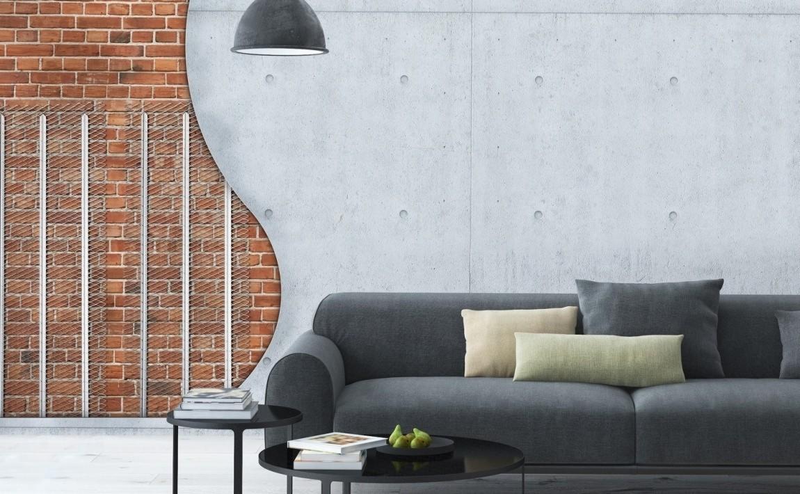 Wizualizacja ściany z odsłoniętą cegłą i kratką wentylacyjną w nowoczesnym salonie z szarą sofą i betonową ścianą.