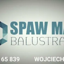 Logo firmy Spaw Max Balustrady: geometryczny symbol, nazwa, numer telefonu i imię właściciela na jasnoszarym tle. Balustrady w nazwie zapisane cienką czcionką.