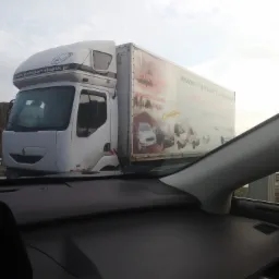 Witam swiadczymy uslugi trasportowe Przeprowadzki auta z windami Autoholowanie 24 h