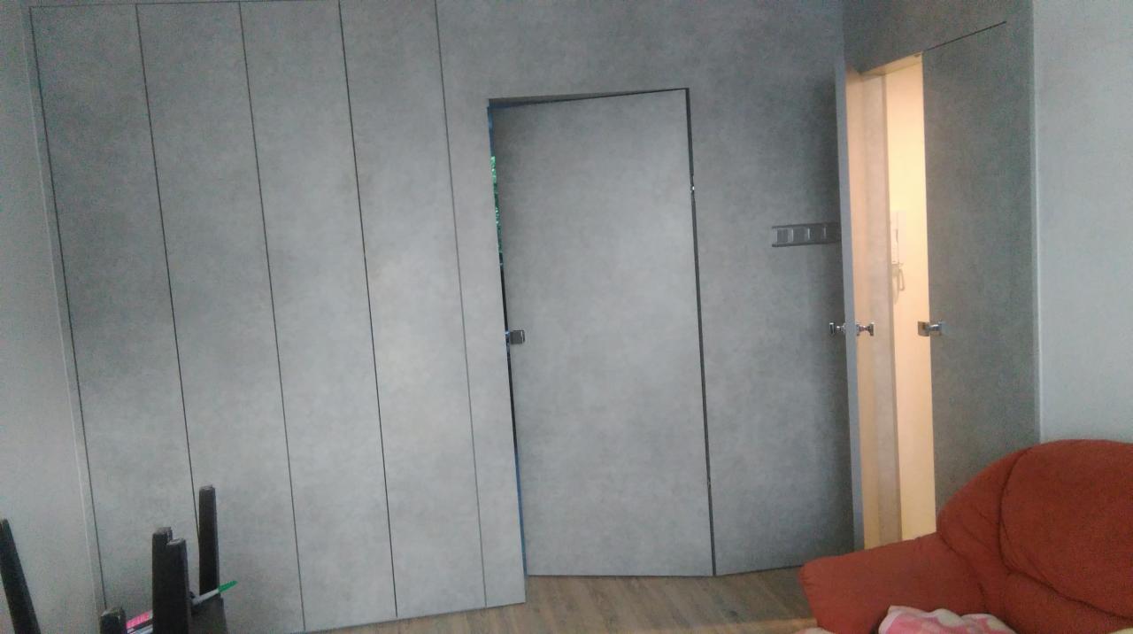 Zabudowa ściany szafy wnękowej oraz drzwi