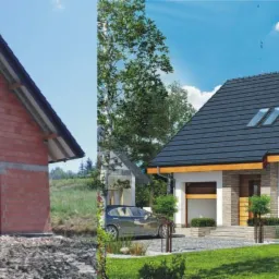 Porównanie dwóch etapów budowy domu: surowy budynek z czerwonej cegły z czarnym dachem oraz gotowy, otynkowany dom z garażem, trawnikiem i podjazdem.