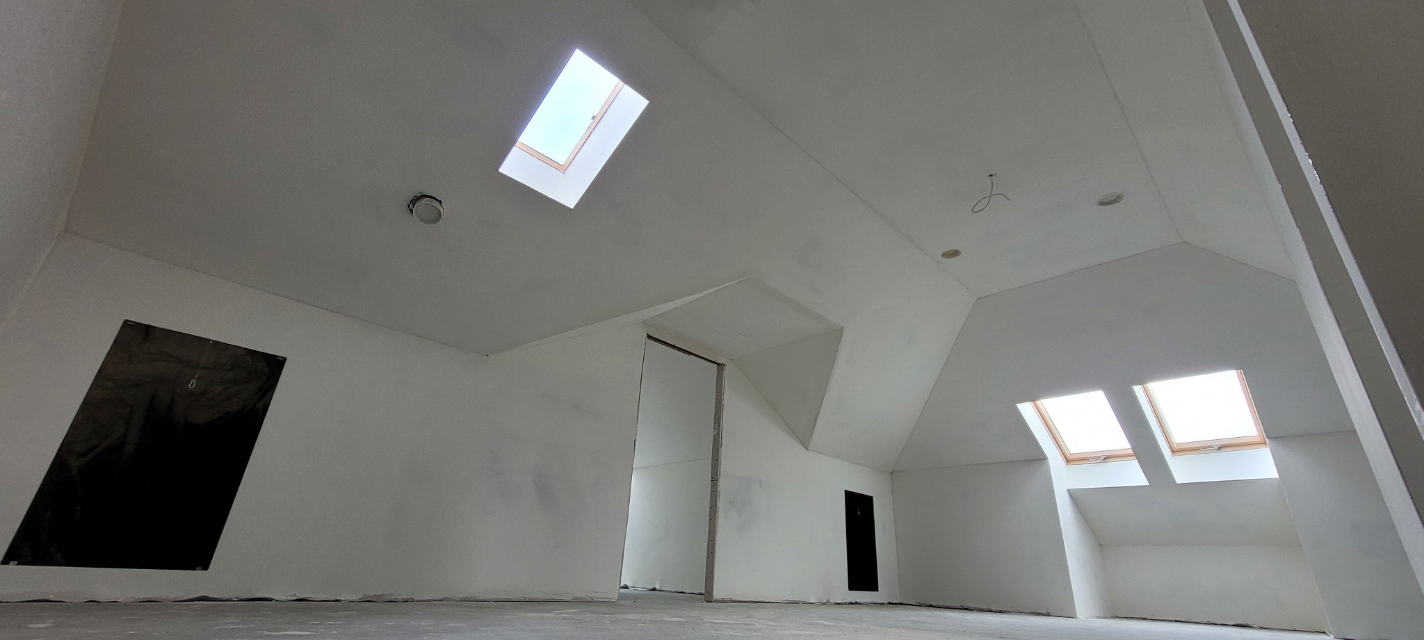 Efekt pracy . Na tak skomplikowany dach wyszedł bardzo dobrze.