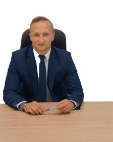 Natan Rusin Wolf Finance - Komplesowe Pośrednictwo Finansowe - Biznes plany, usługi finansowe Wrocław