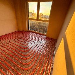 INSTALKOS -Damian Kościesza - Ogrzewanie podłogowe.