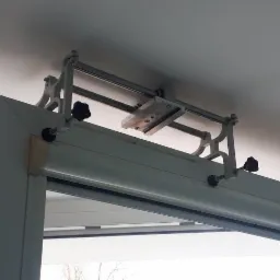 Montaż nawiewnika okiennego