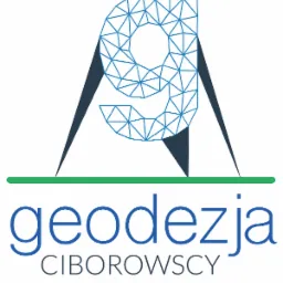 Logo firmy geodezyjnej Ciborowscy: niebieska litera 'g' utworzona z trójkątnej siatki, wsparta na ciemnych trójkątach, zielona linia i napis 'geodezja CIBOROWSCY' w odcieniach niebieskiego.