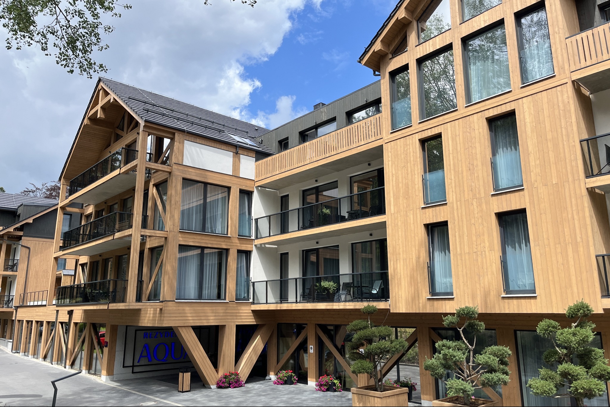 Szklarska Poręba - Rezydencja Aqua Szklarska Poręba Szrenica architekt Piotr Wyrostek