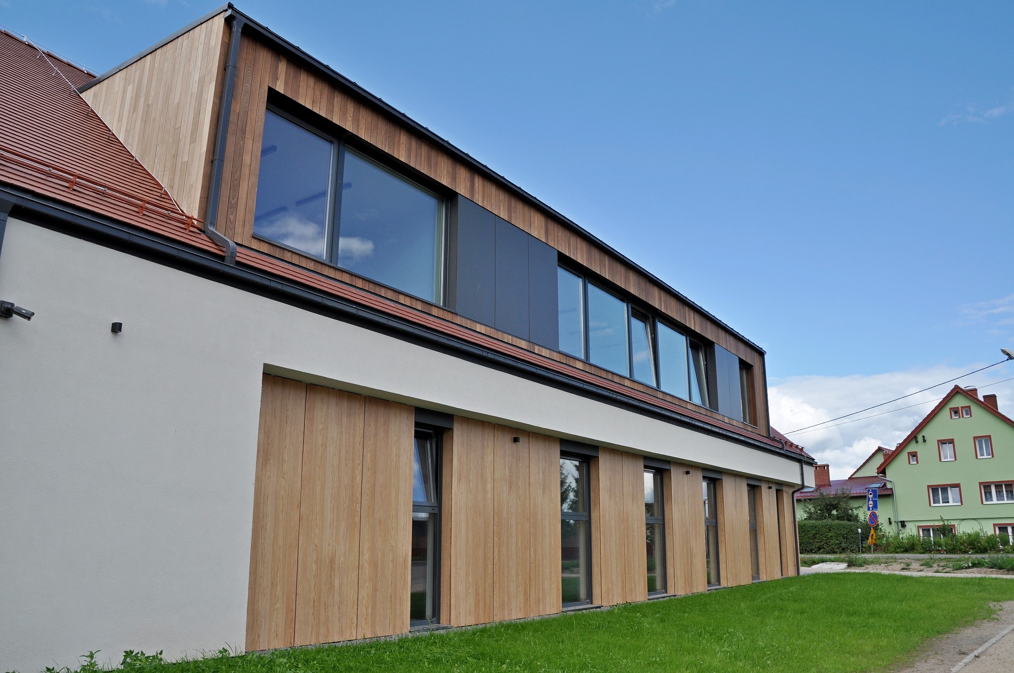 Krzeszów - Przedszkole Publiczne w Krzeszowie Projektant - arch. Piotr Wyrostek