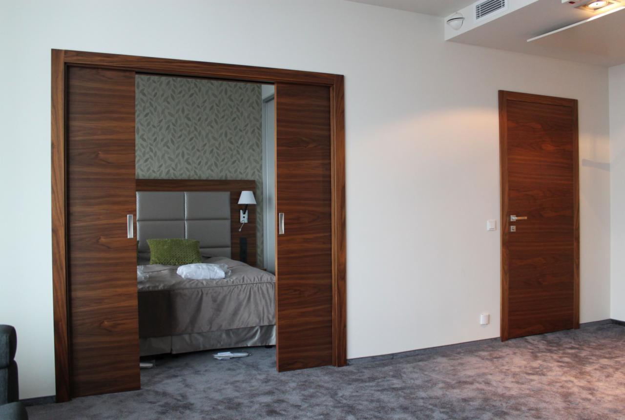 meble i drzwi hotelowe