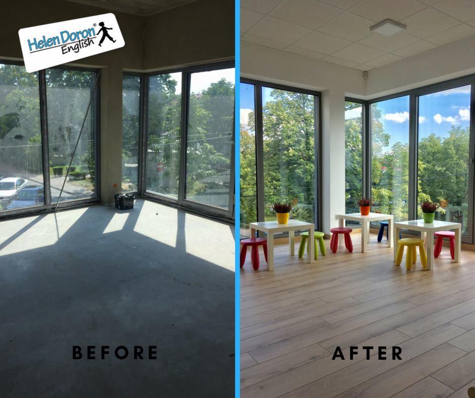 Zdjęcie 'przed i po' przedstawiające remont sali z dużymi oknami; po lewej surowy beton, po prawej wykończona sala z drewnianą podłogą, małymi stolikami i kolorowymi krzesełkami.