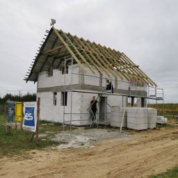 Montaż więźby wraz z pokryciem dachowym w miejscowości Weltyń
