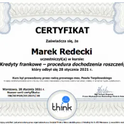 Skan certyfikatu ukończenia kursu dotyczącego kredytów frankowych, wystawionego na imię Marek Redecki, z datą 28 stycznia 2021 roku, podpisany przez Justynę Stępniak z Think & Make Institute.