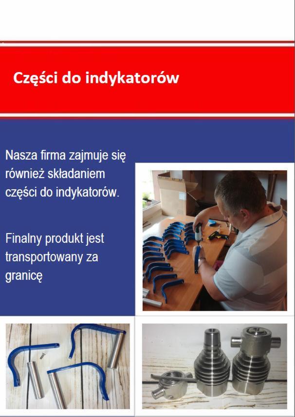 Człowiek montuje części do indykatorów za pomocą wkrętarki, na stole leżą gotowe elementy i narzędzia, w tle widoczne pudełko kartonowe, poniżej zbliżenie na metalowe i plastikowe elementy...