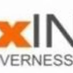 Logo firmy FoxInvest z pomarańczowym napisem i szarym hasłem: Your cleverness - Your success.