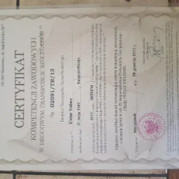 Skan certyfikatu kompetencji zawodowych w drogowym transporcie rzeczy/osób, wydany przez Instytut Transportu Samochodowego w Warszawie, z danymi Eldara Valieva i datą 06 grudnia 2013.