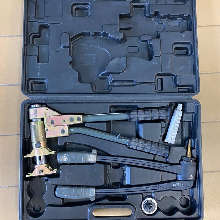 Praska Rehau Rautitan