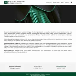 Strona internetowa kancelarii adwokackiej Katarzyny Suleckiej z widocznym zielonym żabotem adwokackim i tekstem informacyjnym o ofercie usług prawnych.