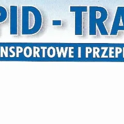 Niebiesko-białe logo firmy Rapid-Trans z napisem 'Usługi transportowe i przeprowadzki'.