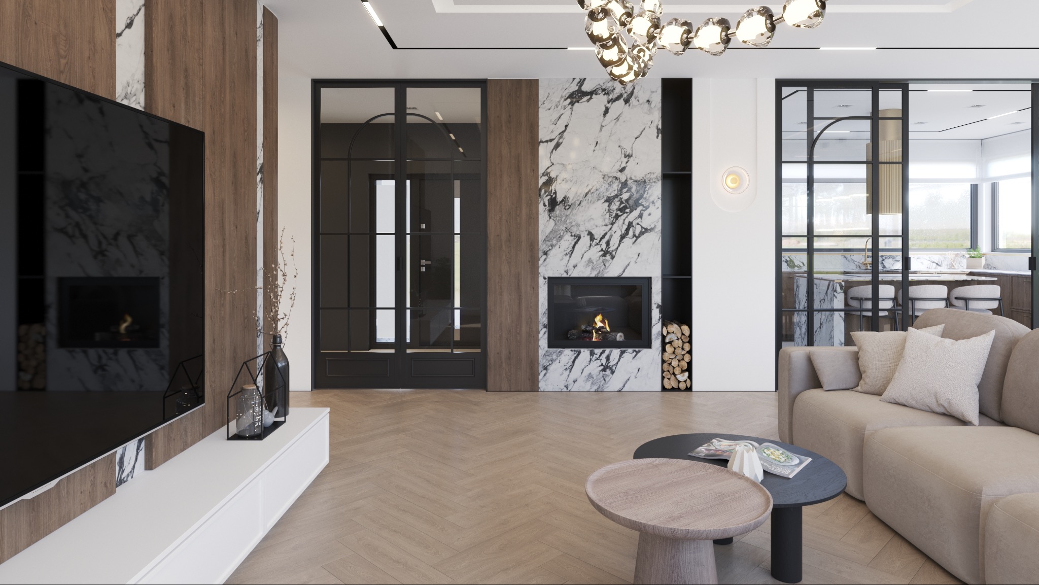 Elegancki salon z kominkiem obudowanym marmurem, parkietem w jodełkę i nowoczesnym oświetleniem. Widoczne szklane drzwi i fragment kuchni w tle.