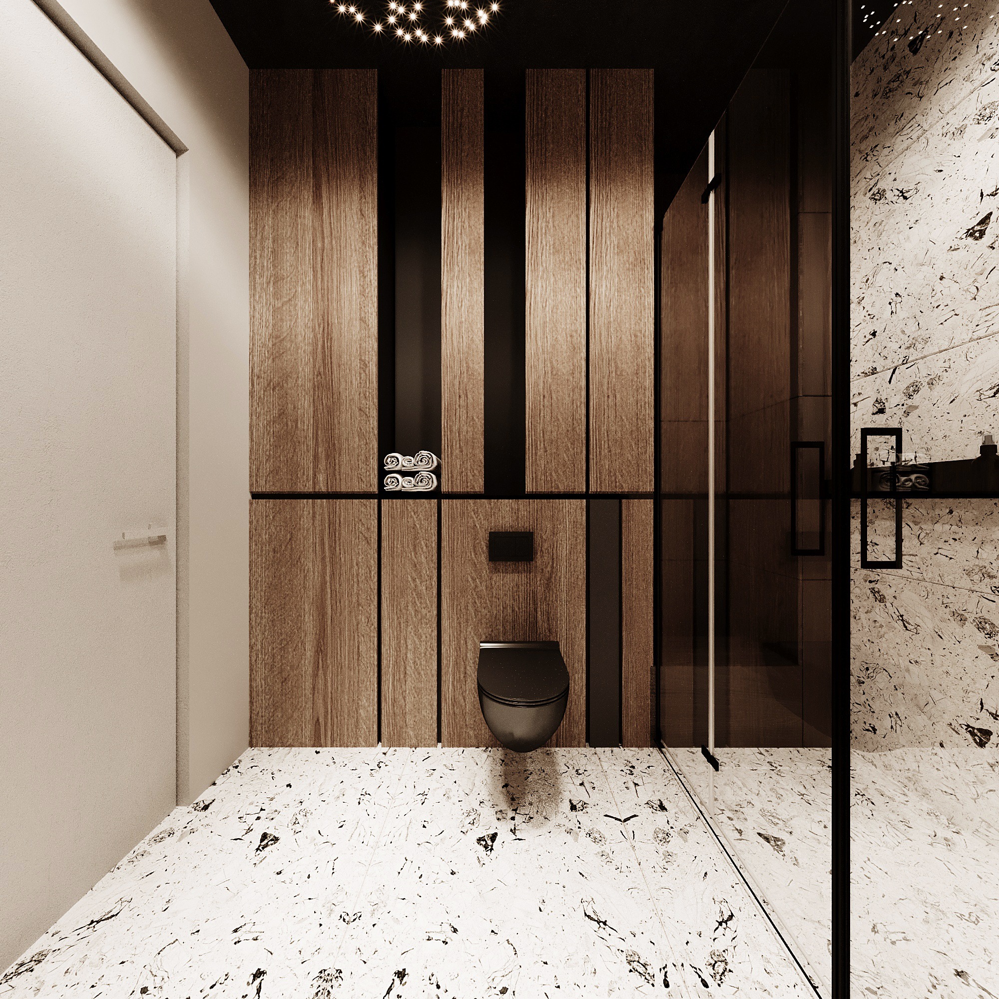 Nowoczesna łazienka z drewnianą zabudową, podwieszaną toaletą i marmurową ścianą pod prysznicem, oświetlona dekoracyjnymi lampkami.