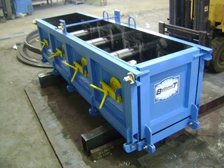 forma do produkcji klocków 'LEGO'