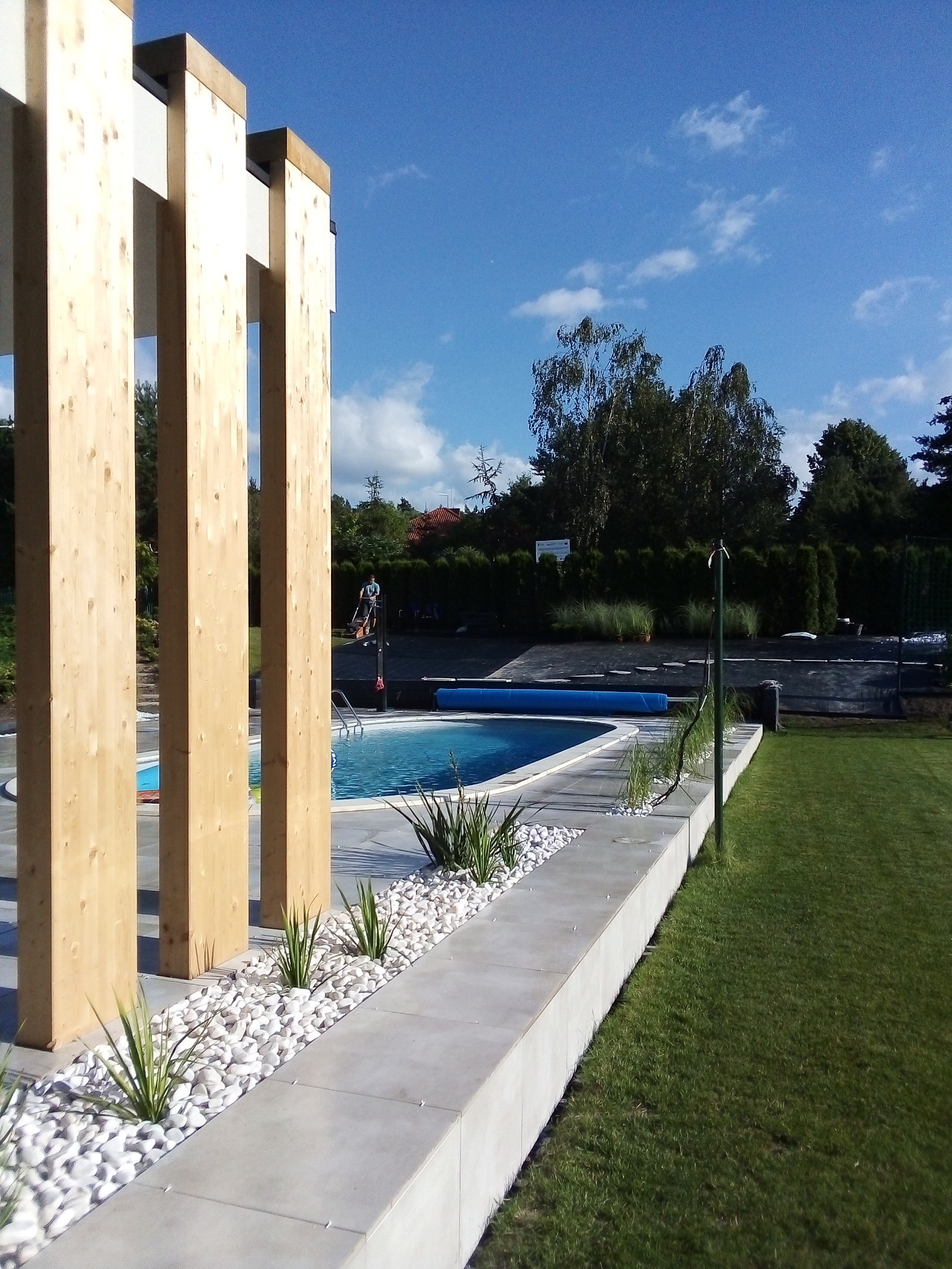 Zabudowa basenu, podłoga wentylowana.