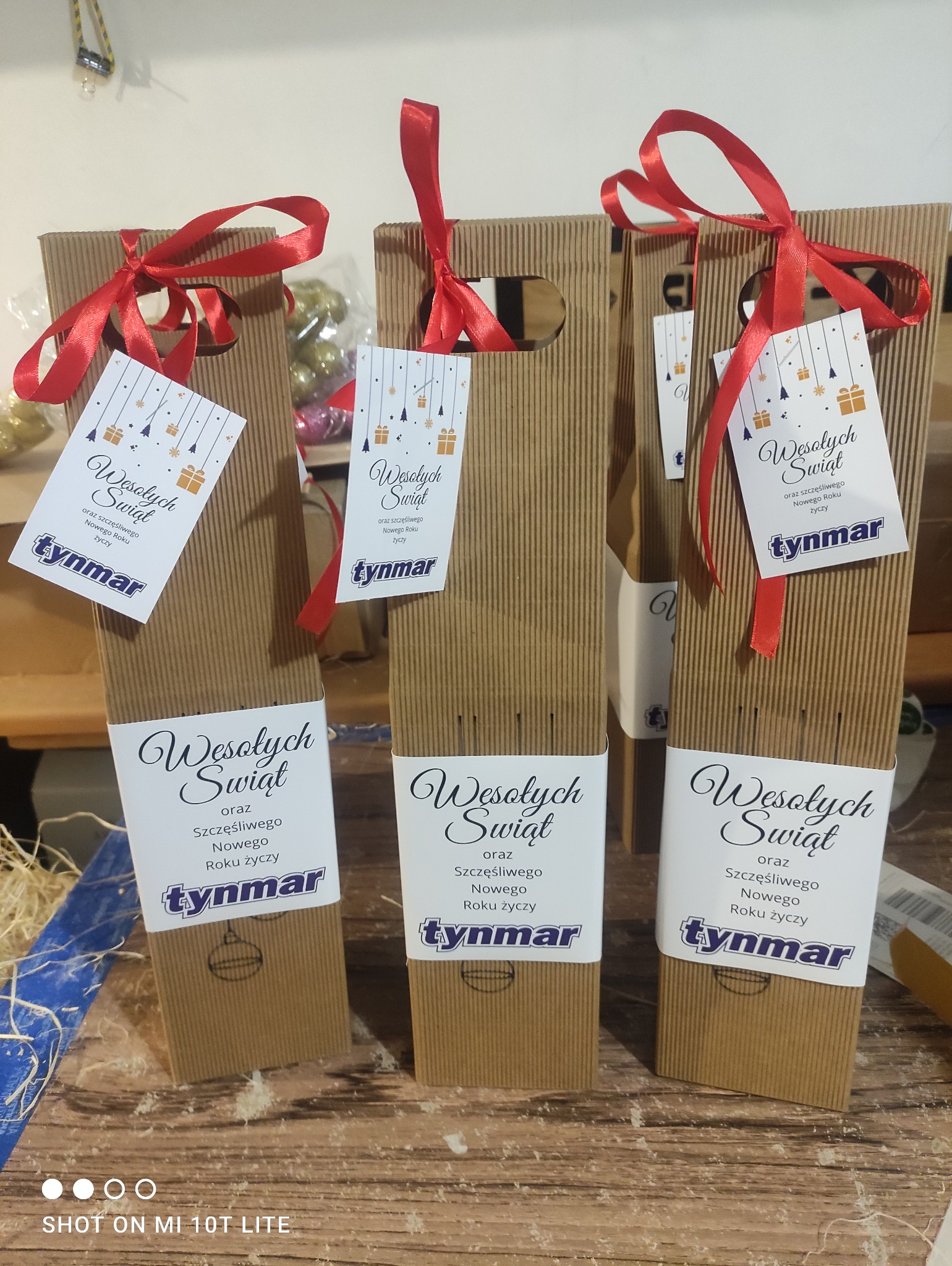 Owijka na pudełko z logo