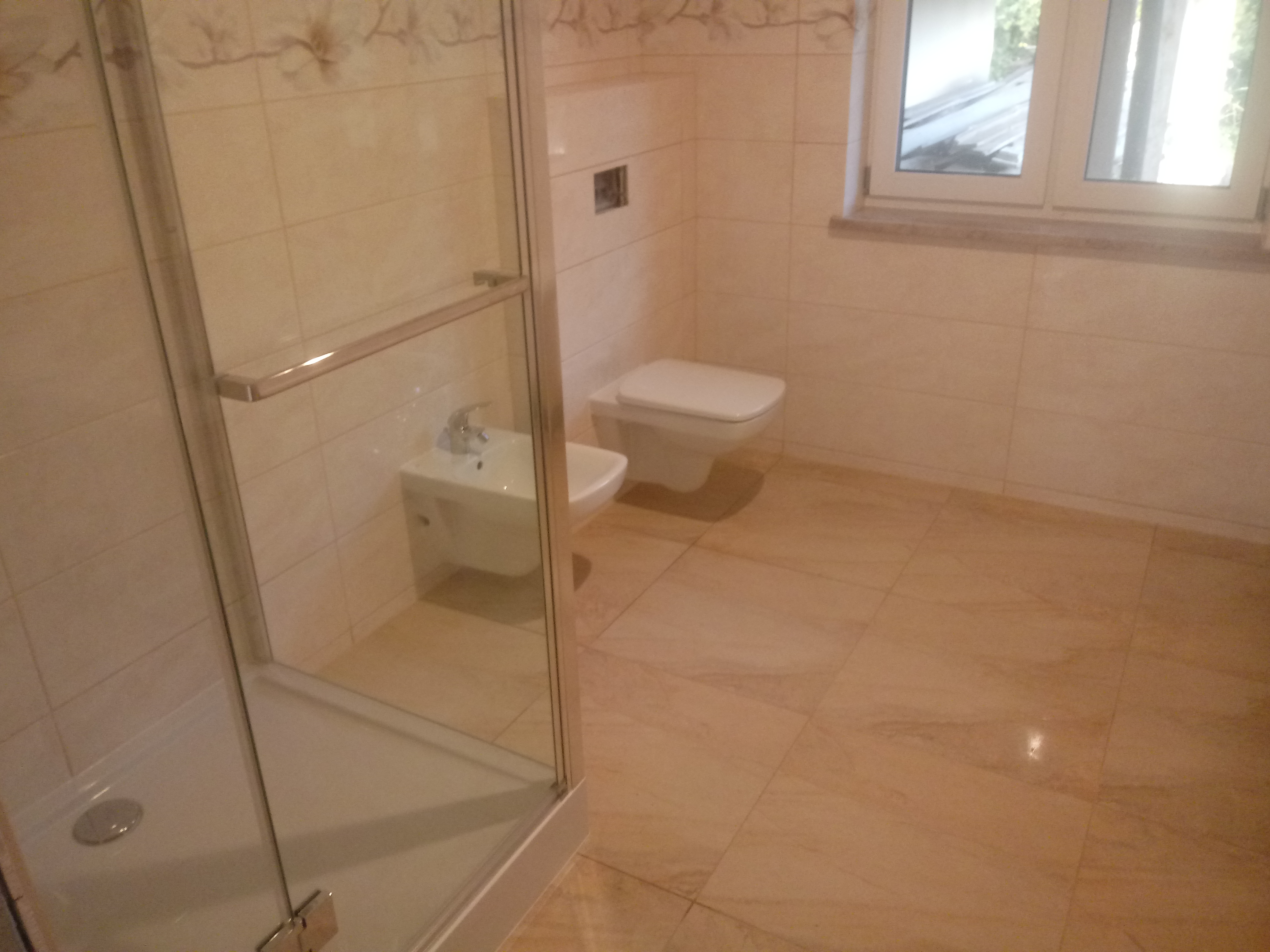 Łazienka z prysznicem