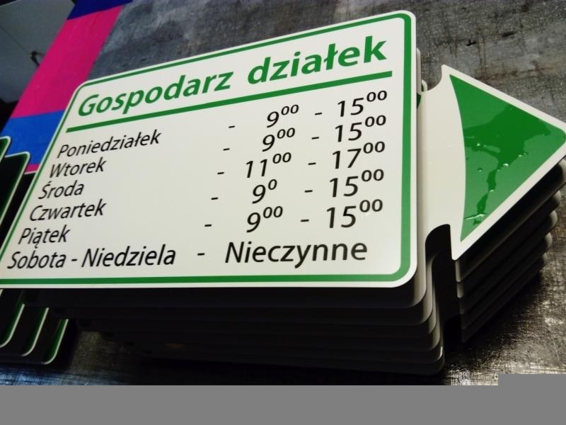 Tabliczki informacyjne (dibond + folia)