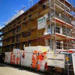 budowa domu wielorodzinnego w Langenhagen