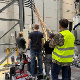 SystemSmart Łukasz Waśniewski - Automatyka przemysłowa w fabryce automotive