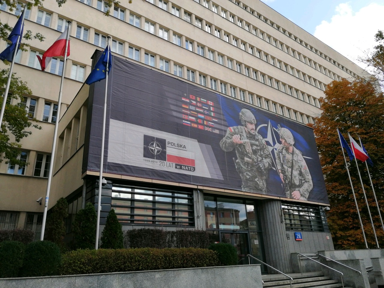 Bannery i siatki mesh