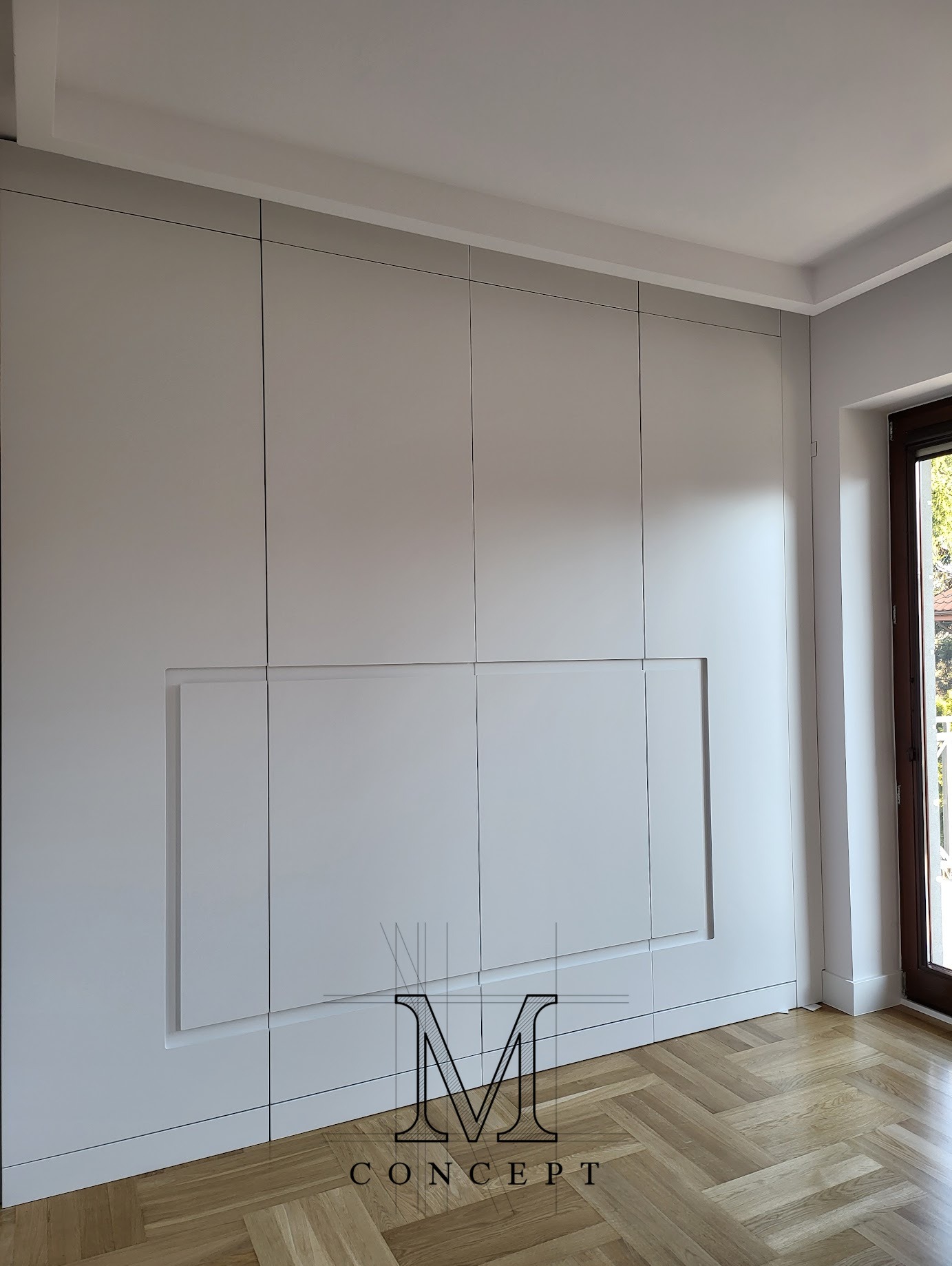 szafa fronty MDF lakier półmat NCS S 500-N pochwyt frezowany przez wszystkie fronty wnętrze szafy grafit