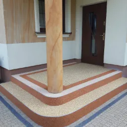 Kamienny Dywan jako alternatywa dla płytek wewnątrz i na zewnątrz budynku