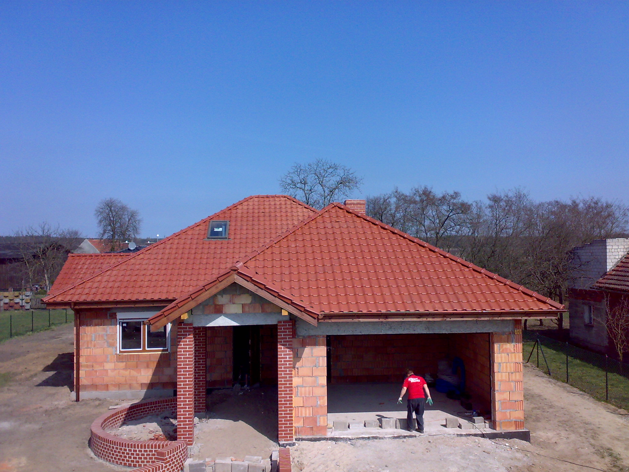 CIESIELSTW-DEKARST SPRZEDAŻ POKRYC DACHOWYCH(dachówka,blachodachówka,więźba,okna dachowe,rynny itd.)