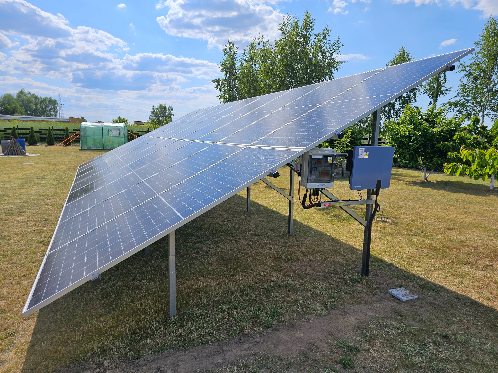 PV 9,9 kW na gruncie.
