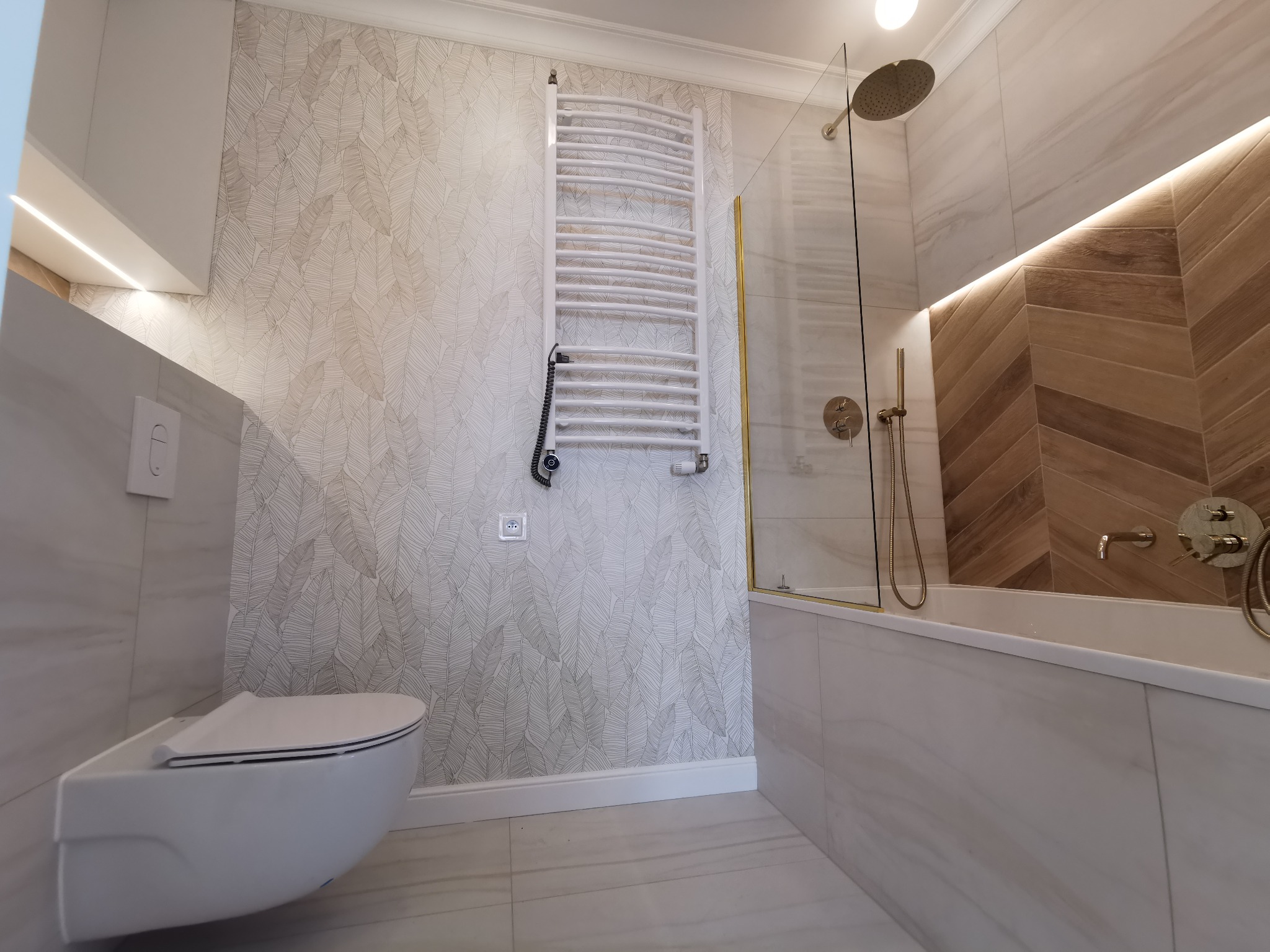 Łazienka wykonana według projektu ,,pod klucz'.