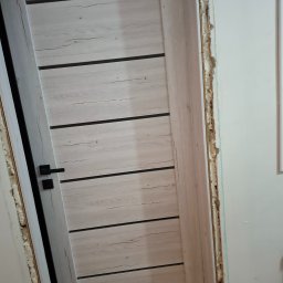 Montaż drzwi Leszno