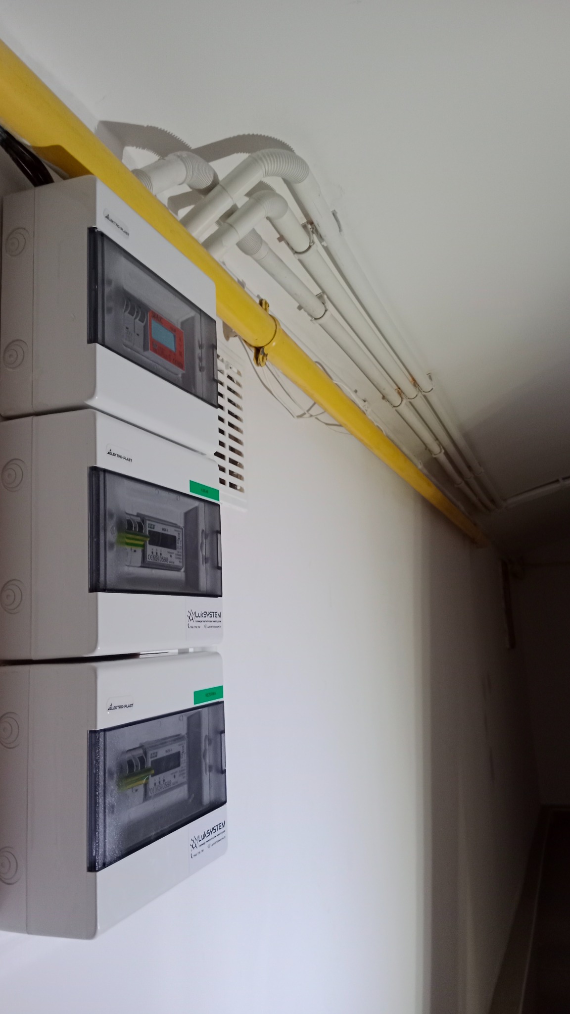 Przyłącze elektryczne, Olsztyn SELO Doner Kebab / GROM