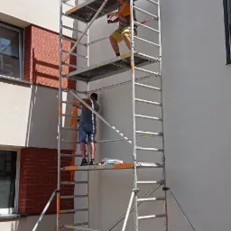 Elewacja lekko-mokra