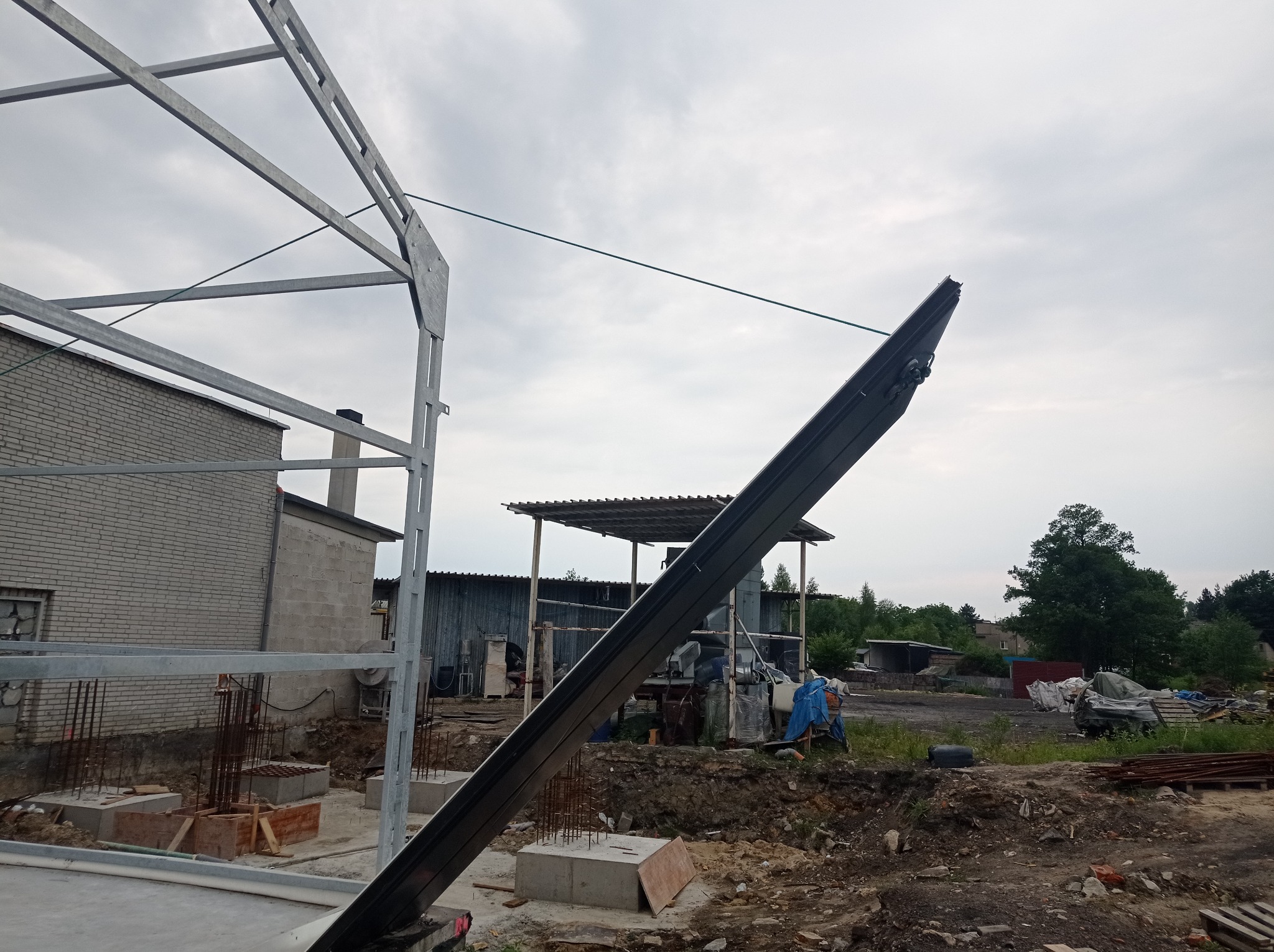 Rozbiórka hali oraz montaż w nowym miejscu