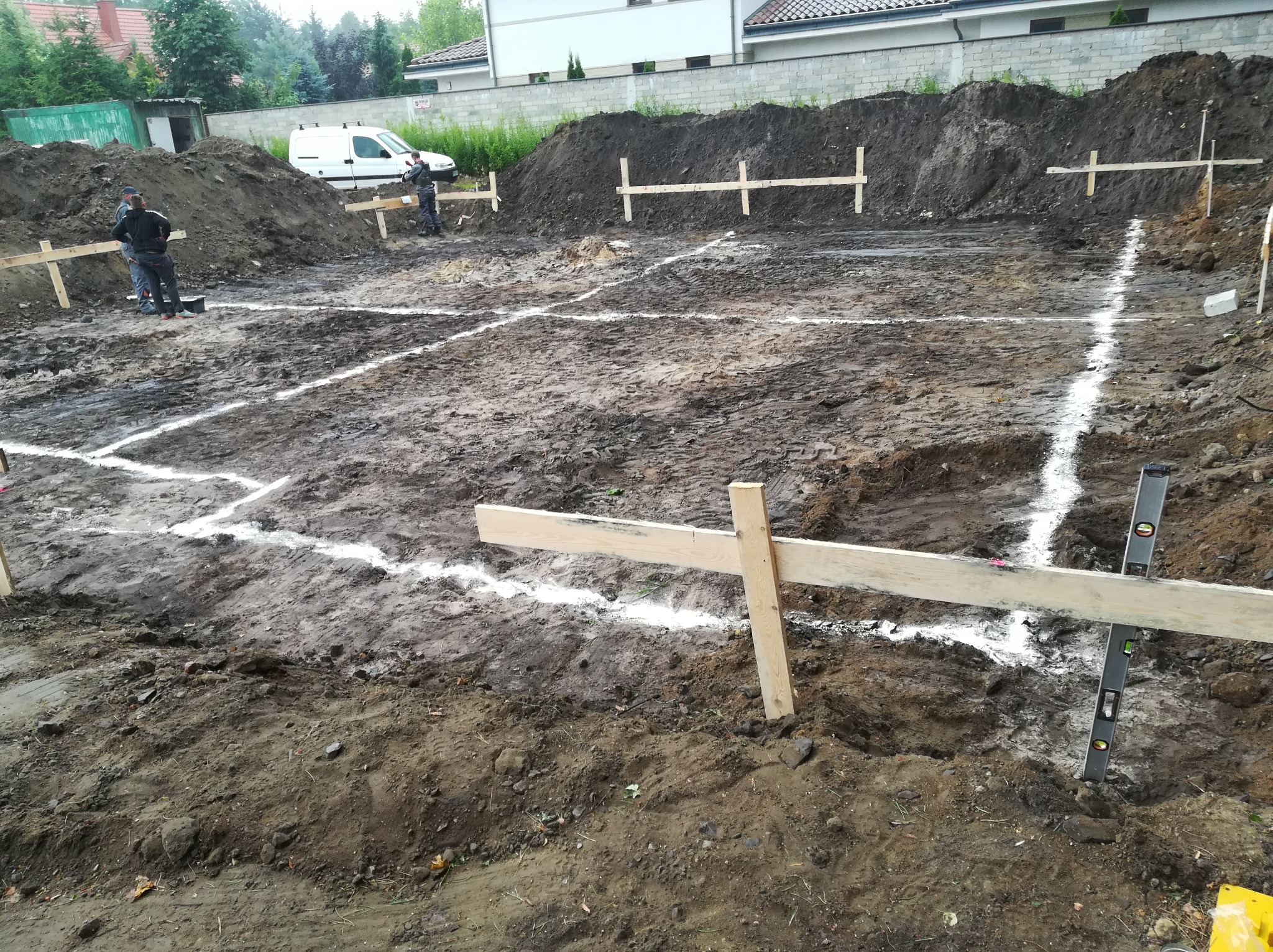 Budowa budynku 4 lokalowego , wytyczenie