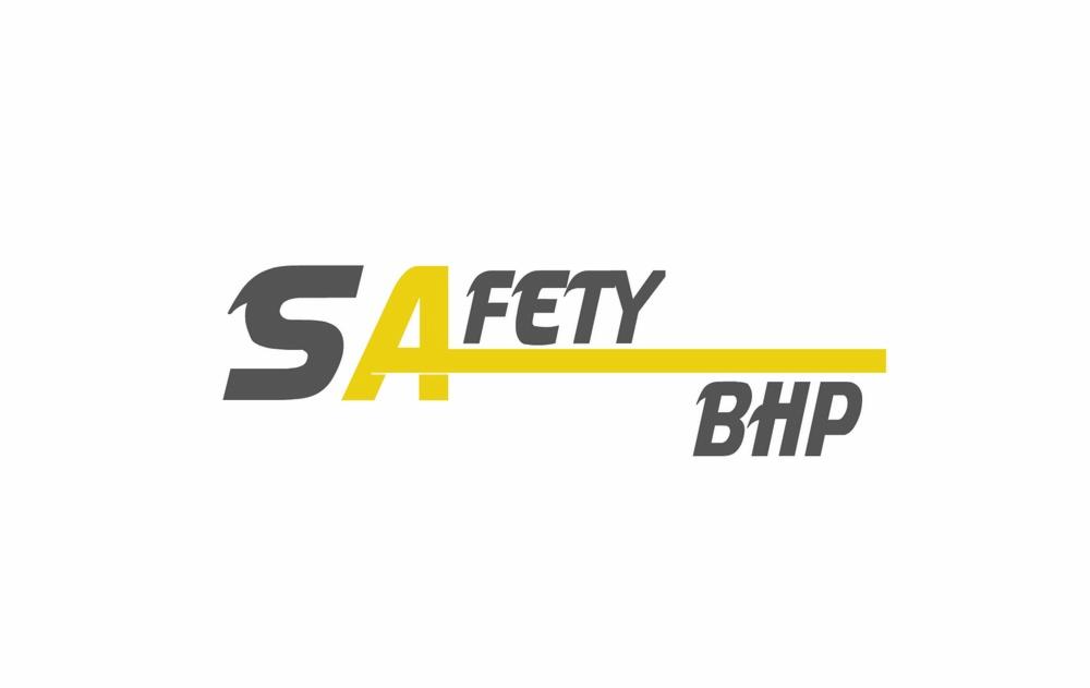 Logo firmy z napisem 'SAFETY BHP', gdzie litera 'A' jest żółta i przedłużona jako pozioma linia nad napisem 'BHP'.