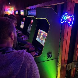 ACE ARTUR CZYŻYŃSKI - ATRAKCJA Automaty Arcade