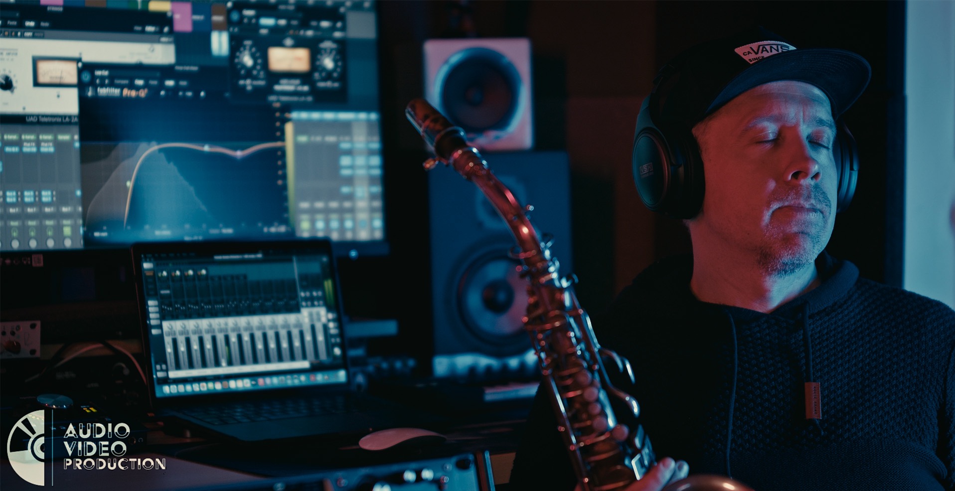 Multiinstrumentalista Producent muzyczny Kompozytor