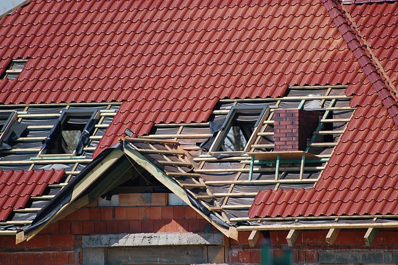 Montaż okna połaciowego