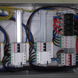 Rozdział instalacji elektrycznej Producent Kafli 