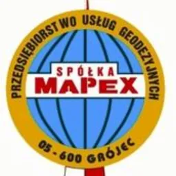 Logo firmy MAPEX w kształcie globusa z napisem 'Przedsiębiorstwo Usług Geodezyjnych' i adresem '05-600 Grójec', umieszczone na stylizowanym maszcie geodezyjnym.