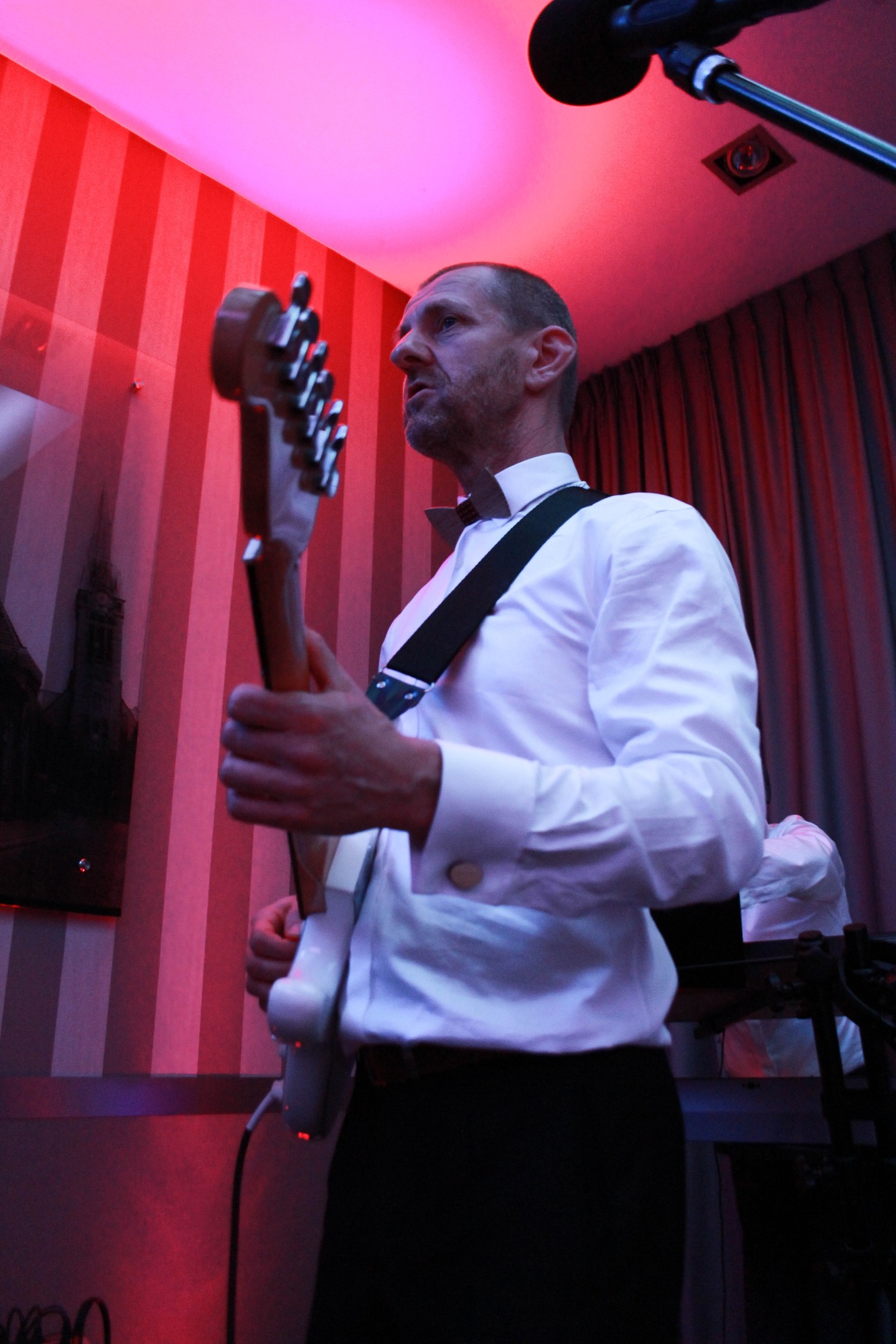 Leszek - Gitara, Vokal